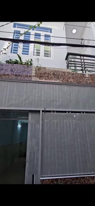 Nhà riêng hẻm ô tô Tân Chánh Hiệp 40m² giá 3.2 tỷ - Pháp lý sổ hồng riêng