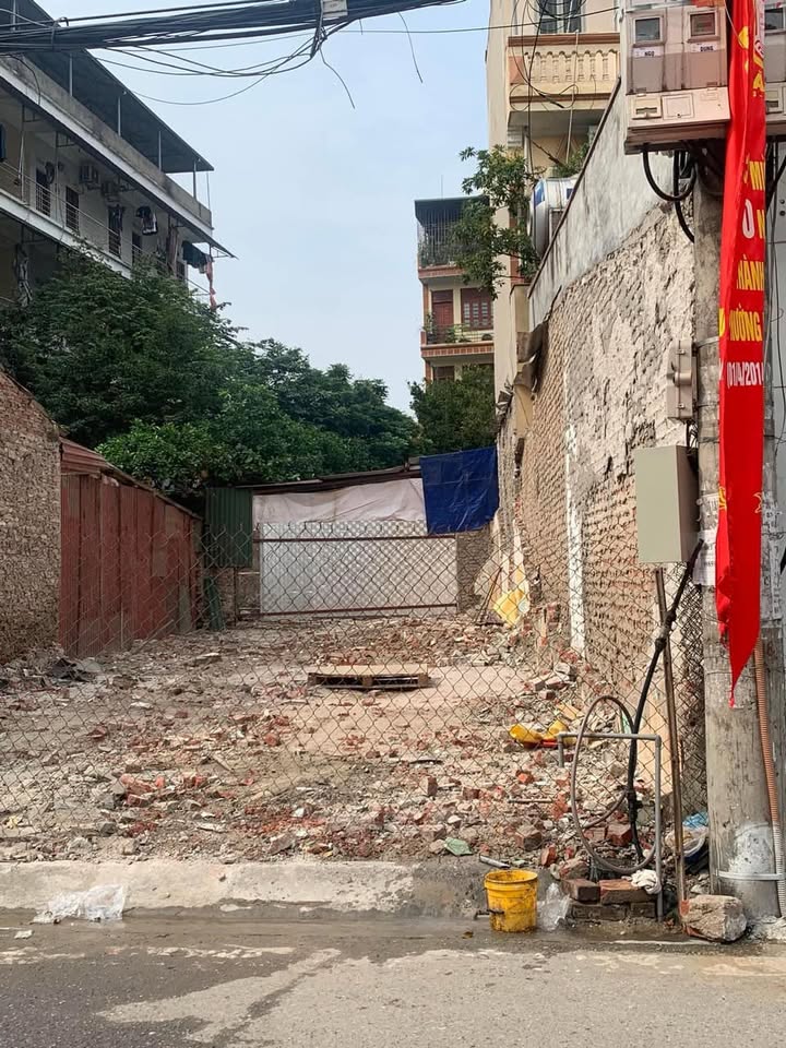 Đất Phú Diễn Bắc Từ Liêm 62m² giá 6 tỷ - Sổ đỏ nở hậu chính chủ!