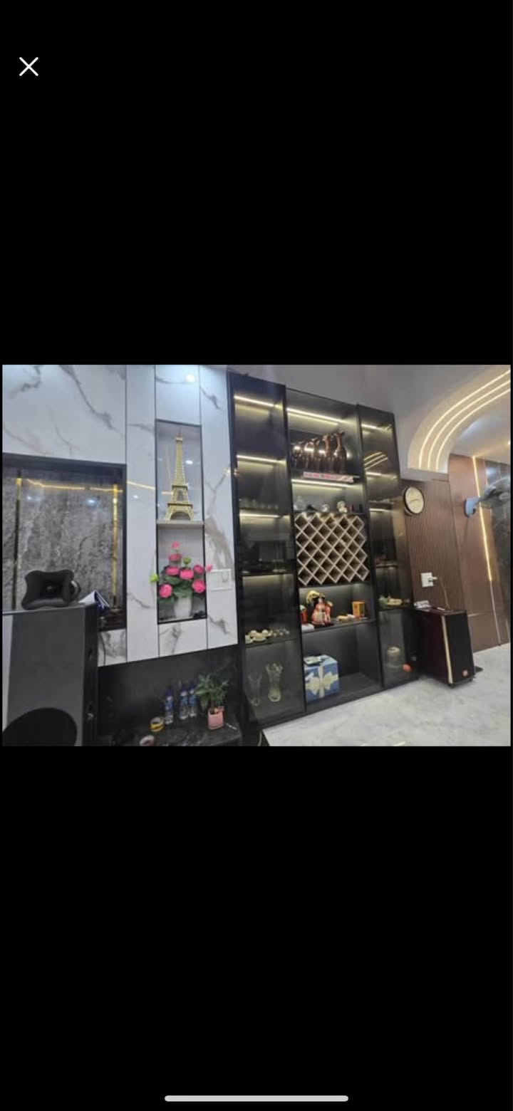 Nhà 3 tầng Hòa Xuân Đà Nẵng 117.5m² giá thỏa thuận - Nội thất cao cấp sẵn sàng vào ở!