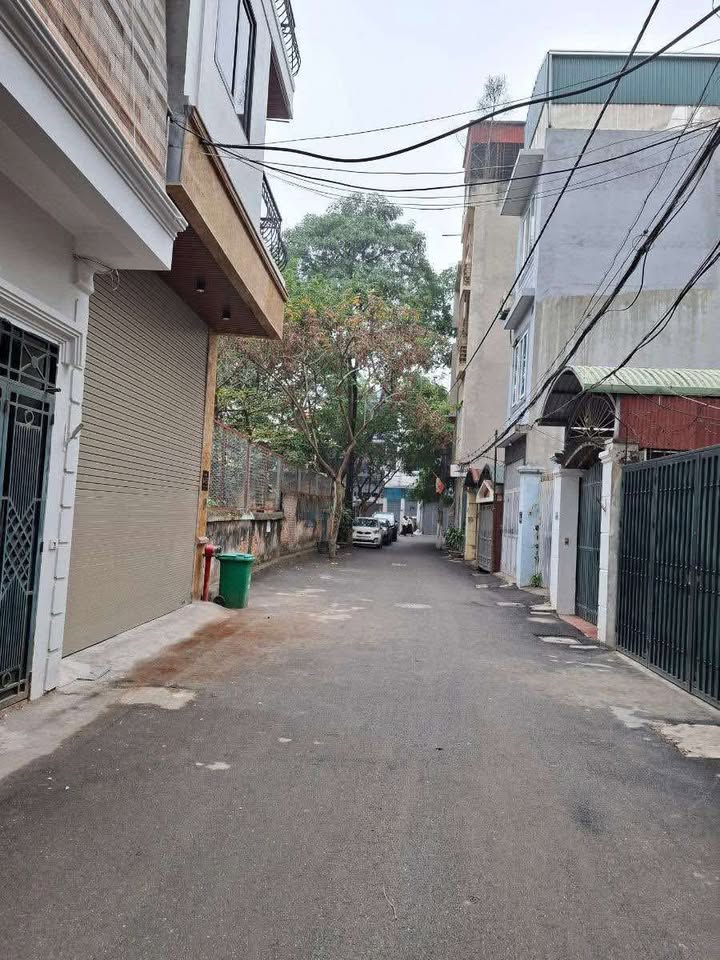 Nhà phố Nguyễn Hoàng, Cầu Giấy 38m² giá 10 tỷ - Kinh doanh sầm uất, ô tô tránh nhau!