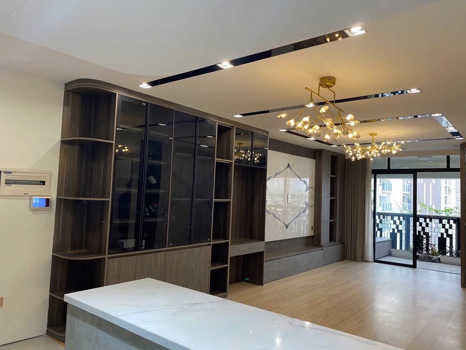 Căn hộ Chelsea Park Cầu Giấy 100m² giá 9 tỷ - Sẵn sàng vào ở ngay!