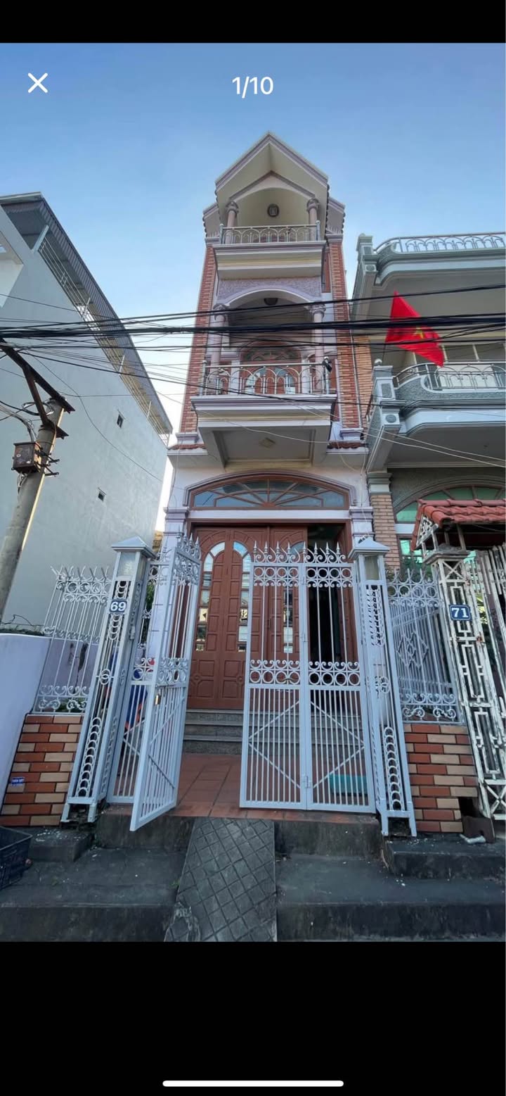 Nhà 3 tầng Cẩm Thành 55m² giá 2.8 tỷ - Hàng xóm văn minh, tiện ích đầy đủ!