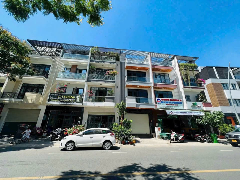 Nhà phố mặt tiền kinh doanh Jamona City, Quận 7 - 85m² giá 16.8 tỷ - Thu nhập thuê 30 triệu/tháng!