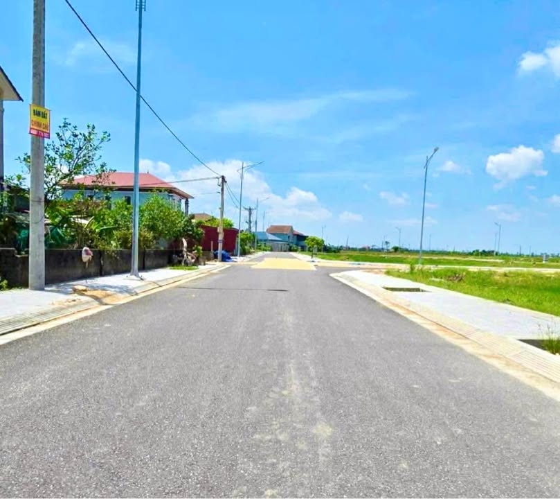 Đất nền Trần Phú, Hà Tĩnh 176m² - Giá cả thỏa thuận, vị trí đẹp