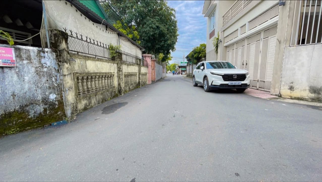 Đất nền kinh doanh Thạch Quý 115.6m² giá 2.4 tỷ - Vị trí đắc địa gần chợ