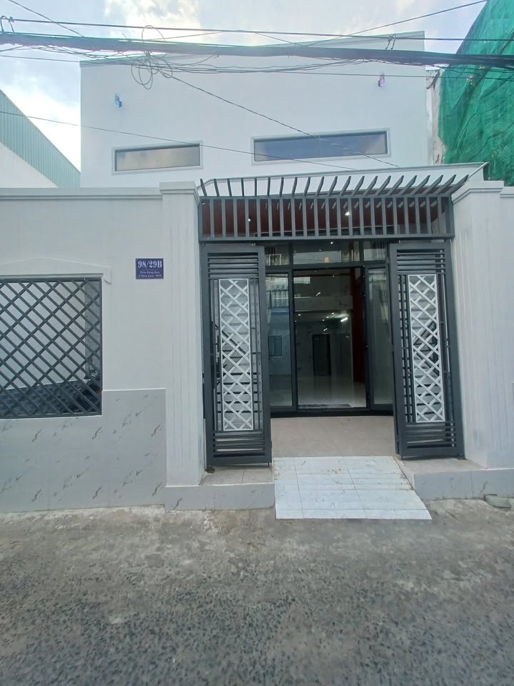 Nhà lầu lửng 118m² hẻm 98 Trần Hưng Đạo giá 4.75 tỷ - Sẵn sàng vào ở!