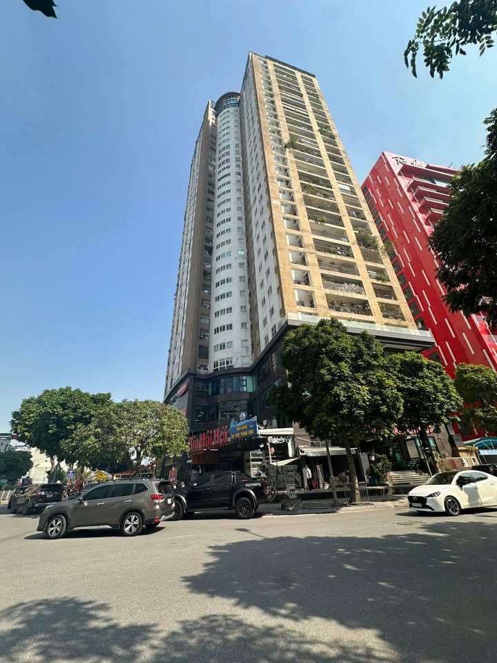 Chung cư căn góc Yên Hòa, Cầu Giấy 120m² giá 7 tỷ - Cơ hội vàng không thể bỏ lỡ!