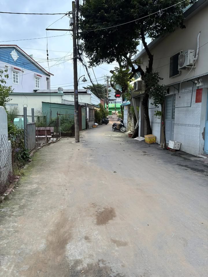 Kho cho thuê đường Nguyễn Thị Định, quận 2 - Diện tích 100m² giá 9 triệu/tháng