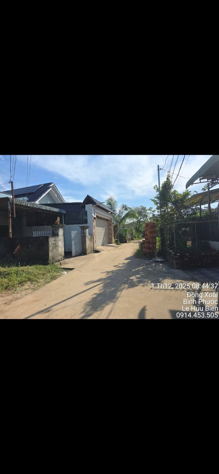 Bán đất Tân Xuân, Đồng Xoài 348m² giá 2.2 tỷ - Cơ hội đầu tư tuyệt vời!