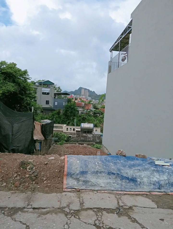 Đất mặt ngõ 28 Cao Xanh, Hạ Long 64m² giá 1.6 tỷ - Đầu tư sinh lời!
