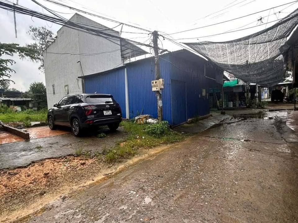 Đất kinh doanh chợ Đại Thịnh, phường Bãi Bông, 94.8m² giá 1.5 tỷ - Đầu tư sinh lời ngay!