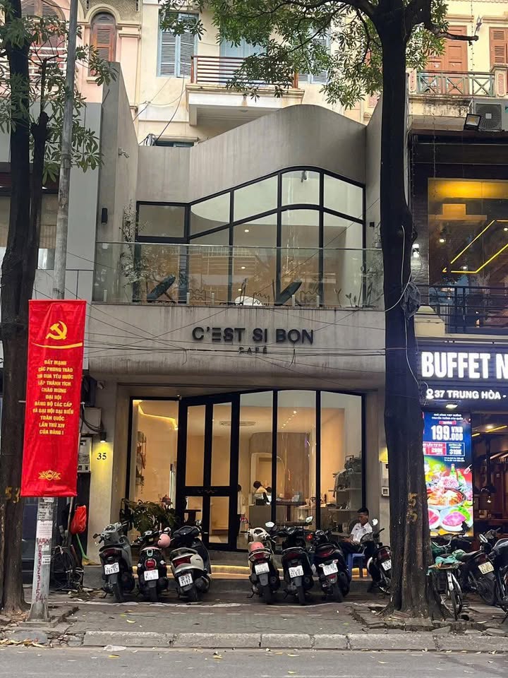 Cho thuê nhà mặt phố Nguyễn Khuyến Đống Đa 45m² giá 43 triệu - Vị trí kinh doanh lý tưởng!