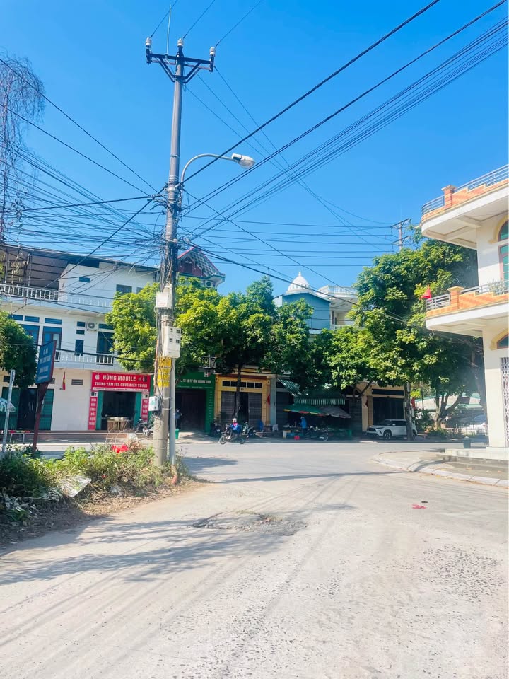 Đất nền Móng Cái 75m² giá 1 tỷ - Vị trí đắc địa ngay ngã tư Cảng Chờ!