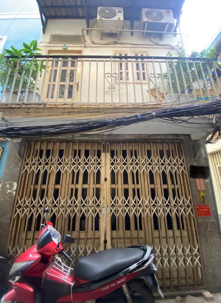 Nhà phố Cô Bắc, Quận 1, 33.25m² giá 4.6 tỷ - Sổ hồng đầy đủ chính chủ!