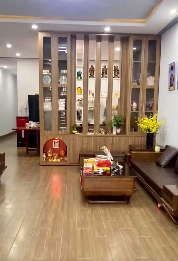 Nhà cho thuê hẻm 75 Huỳnh Thúc Kháng, Bảo Lộc 3PN giá 6 triệu - Không thể bỏ lỡ!