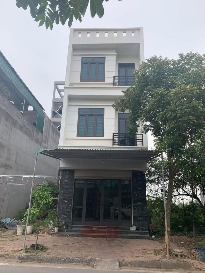 Nhà phố khu đô thị Thanh Quang, Quốc Tuấn, 90m² - Vị trí đẹp, giá thỏa thuận!