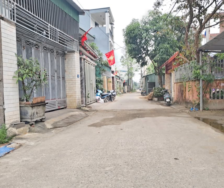 Đất nền trung tâm Vinh Tân 98m² giá 3.3 tỷ - Vị trí đắc địa gần chợ!