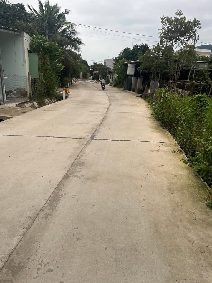 Đất nền mặt tiền Thái Khang Nha Trang 230m² giá 1.6 tỷ - Cơ hội đầu tư hấp dẫn!