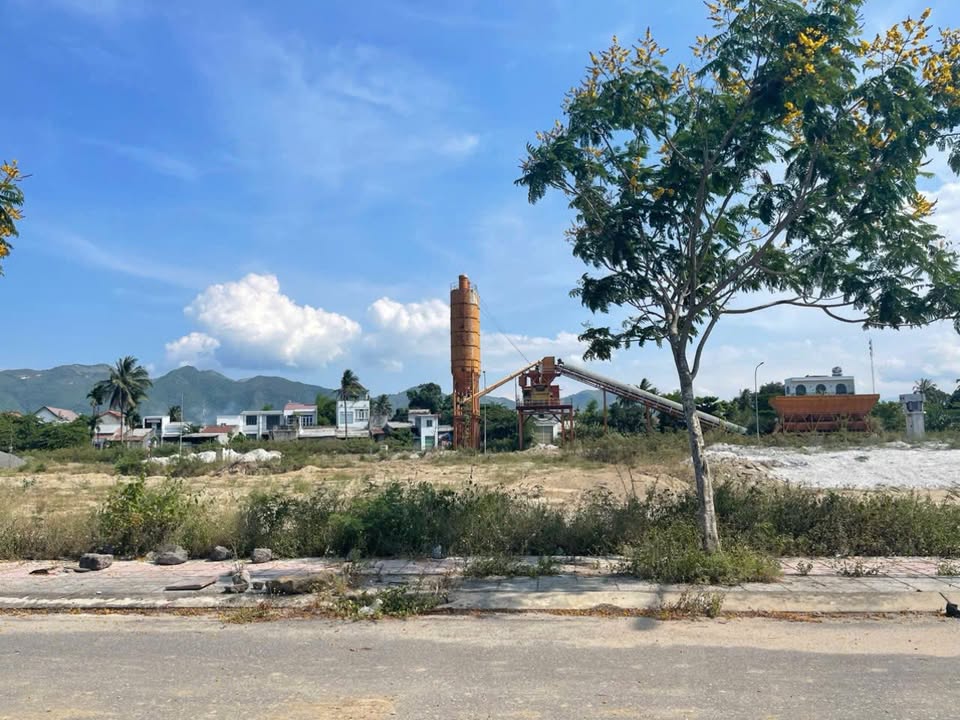 Đất nền khu đô thị Nam Sông Cái, Diên Khánh 138m² giá chỉ 2.22 tỷ - Hướng Bắc thoáng mát!