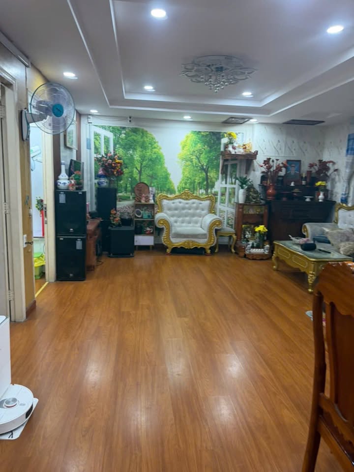 Căn hộ chung cư Besco An Sương 82m² giá 2.85 tỷ - View công viên tuyệt đẹp!