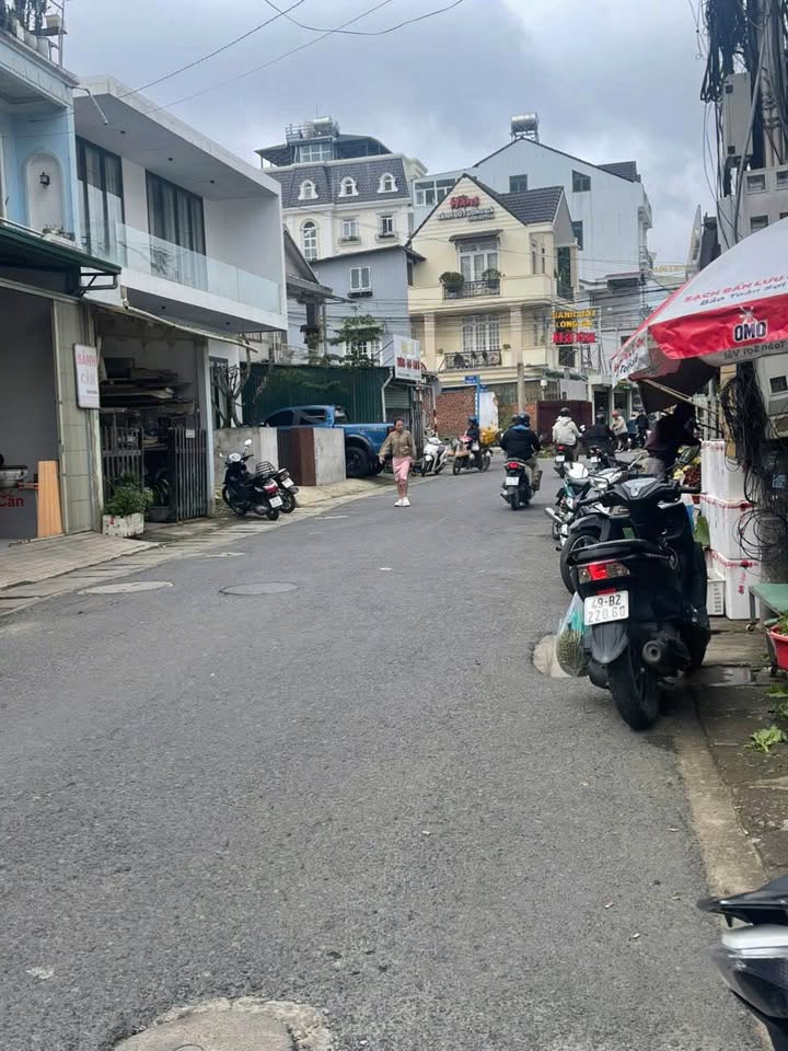 FrontHouse Đà Lạt 135m² giá 12.8 tỷ - Đầu tư sinh lời ngay lập tức!