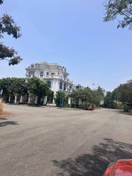 Đất biệt thự KDC Bình Nguyên, Dĩ An 300m² giá 14 tỷ - Tiềm năng tăng giá mạnh!