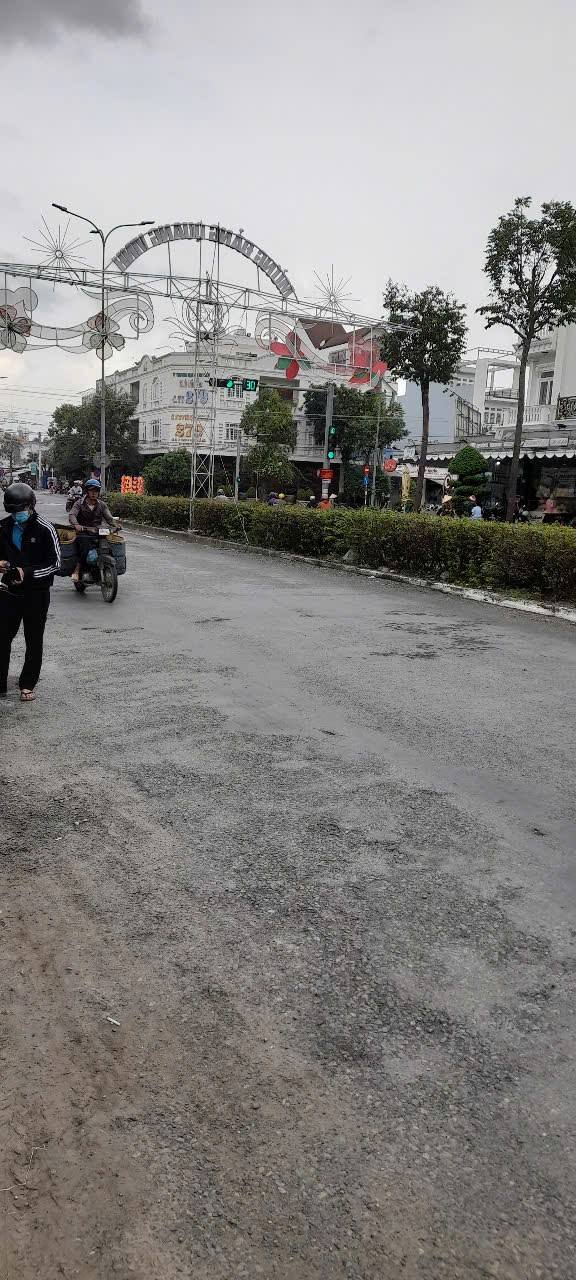 Nhà bán đường Tây Đô, Phong Điền, Cần Thơ - Diện tích 95m² giá 4 tỷ - Sổ hồng chính chủ!