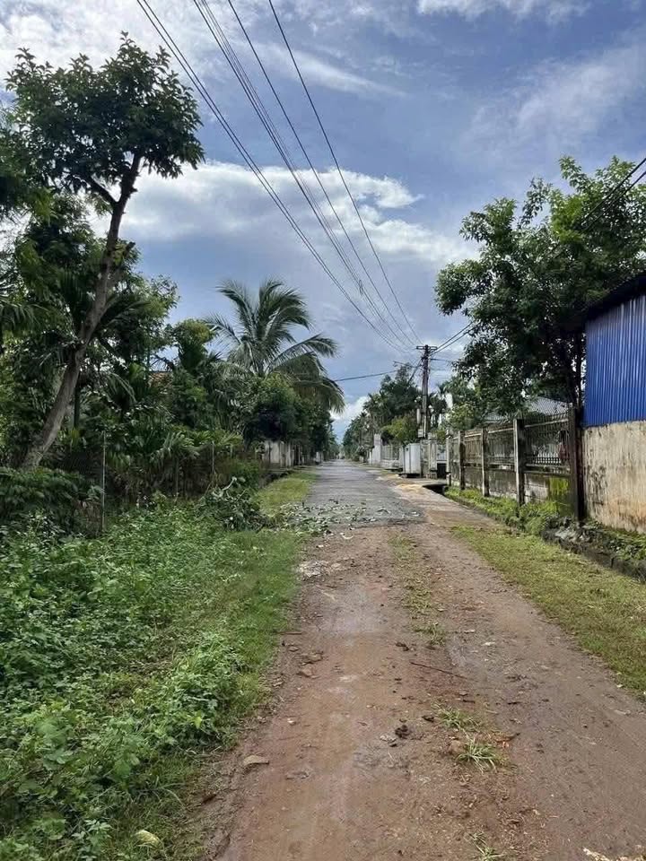 Đất nền Ea Ktur, Cư Kuin, Đắk Lắk 220m² giá 2.42 tỷ - Đầu tư sinh lời ngay!