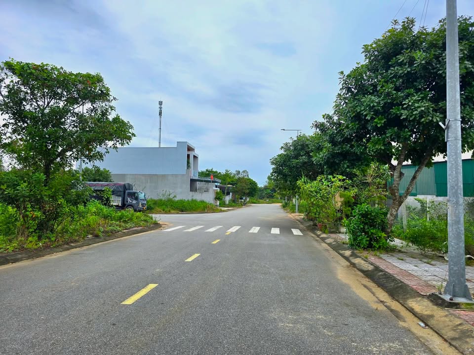 Đất nền Trương Quang Trọng - Quảng Ngãi 110m² giá 1 tỷ - Đầu tư lý tưởng!