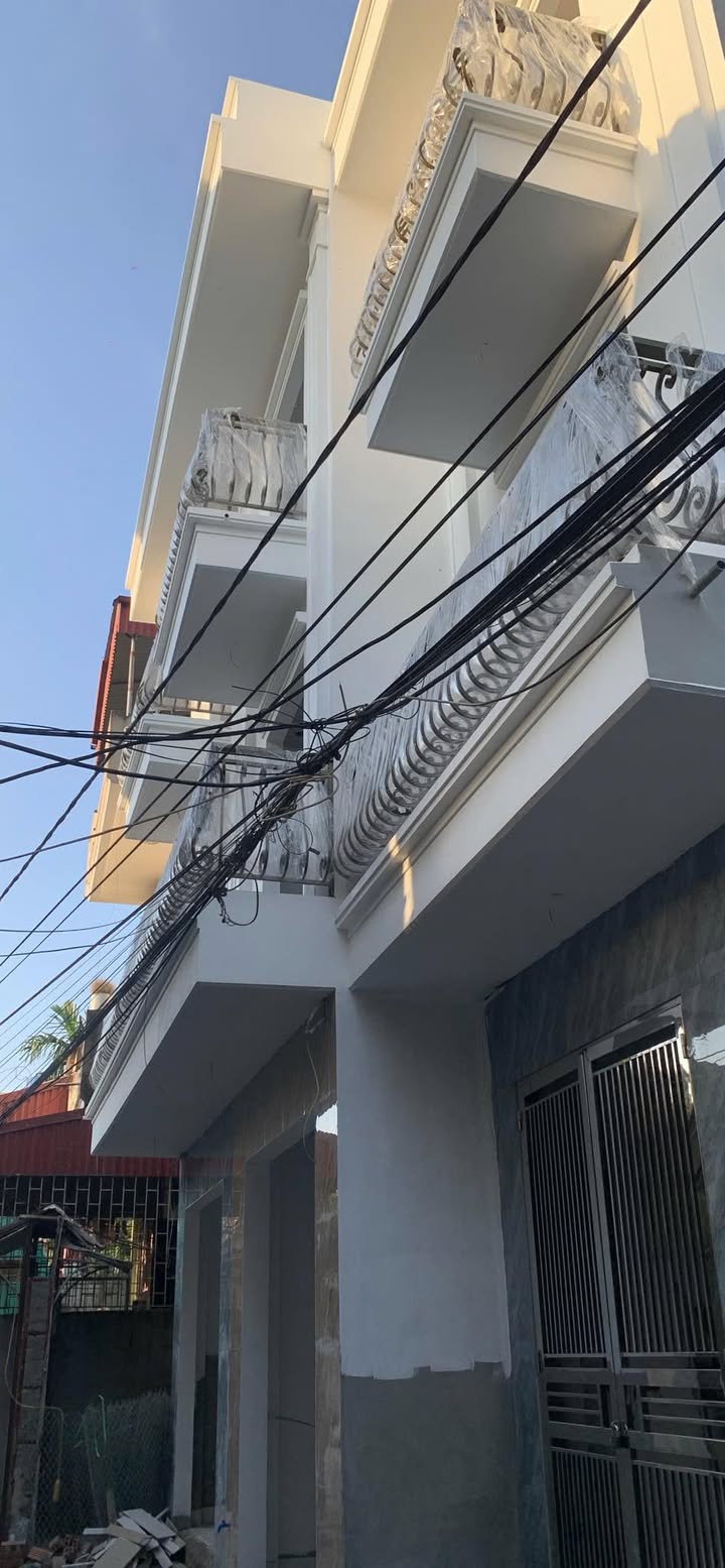 Nhà đẹp 40m² tại Trần Lãm, Thái Bình - Giá chỉ 1 tỷ, gần tiện ích đầy đủ!