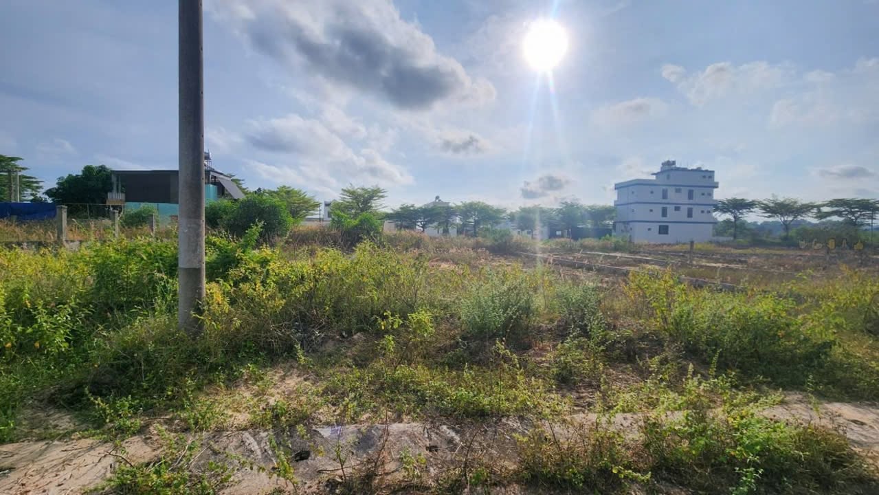 Đất nền KDC Sài Gòn Hàm Tân, Tân Bình, 150m² giá 1.35 tỷ - Cơ hội đầu tư tuyệt vời!