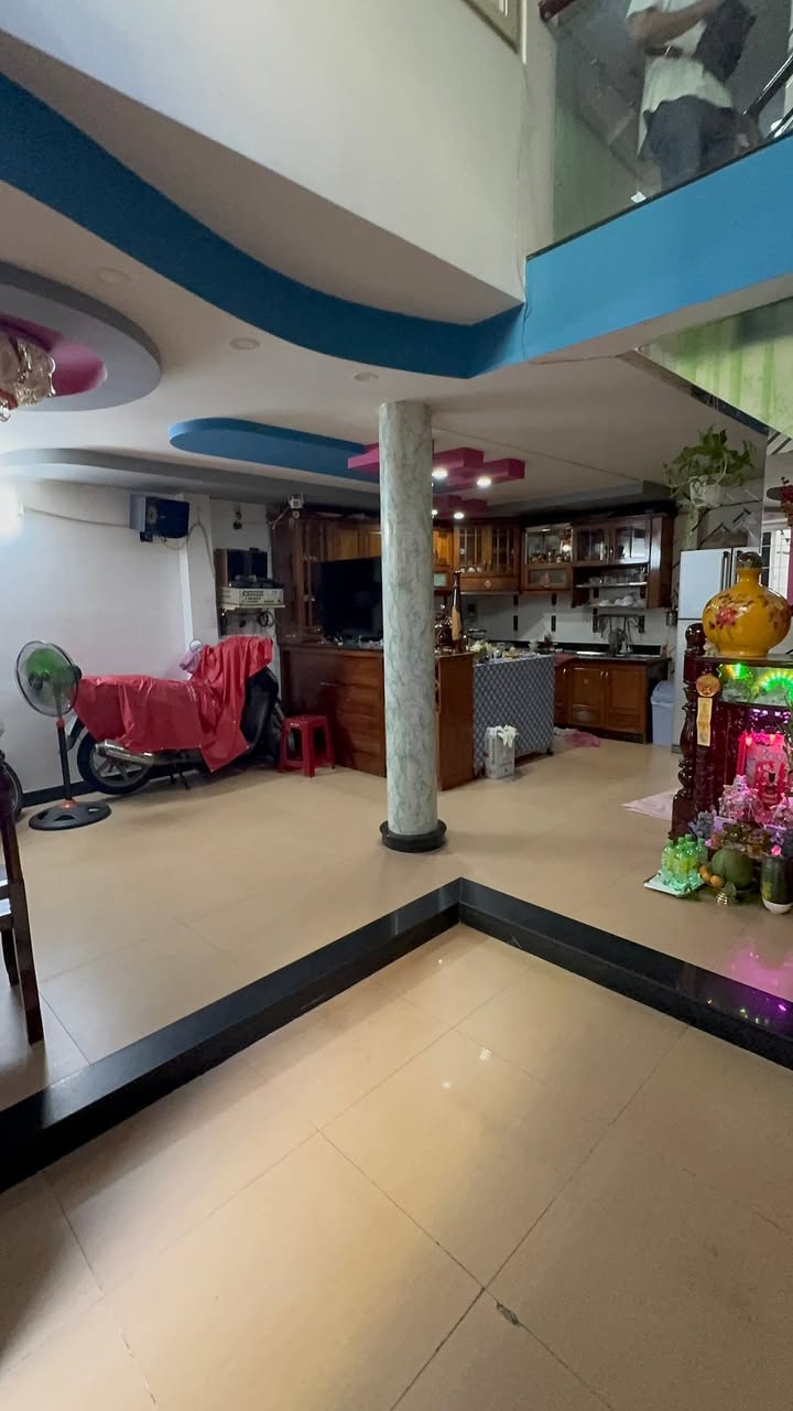 Nhà hẻm 1/ đường Sư Vạn Hạnh, Q10 - 46m² giá 11.8 tỷ - Vị trí đắc địa gần bệnh viện!