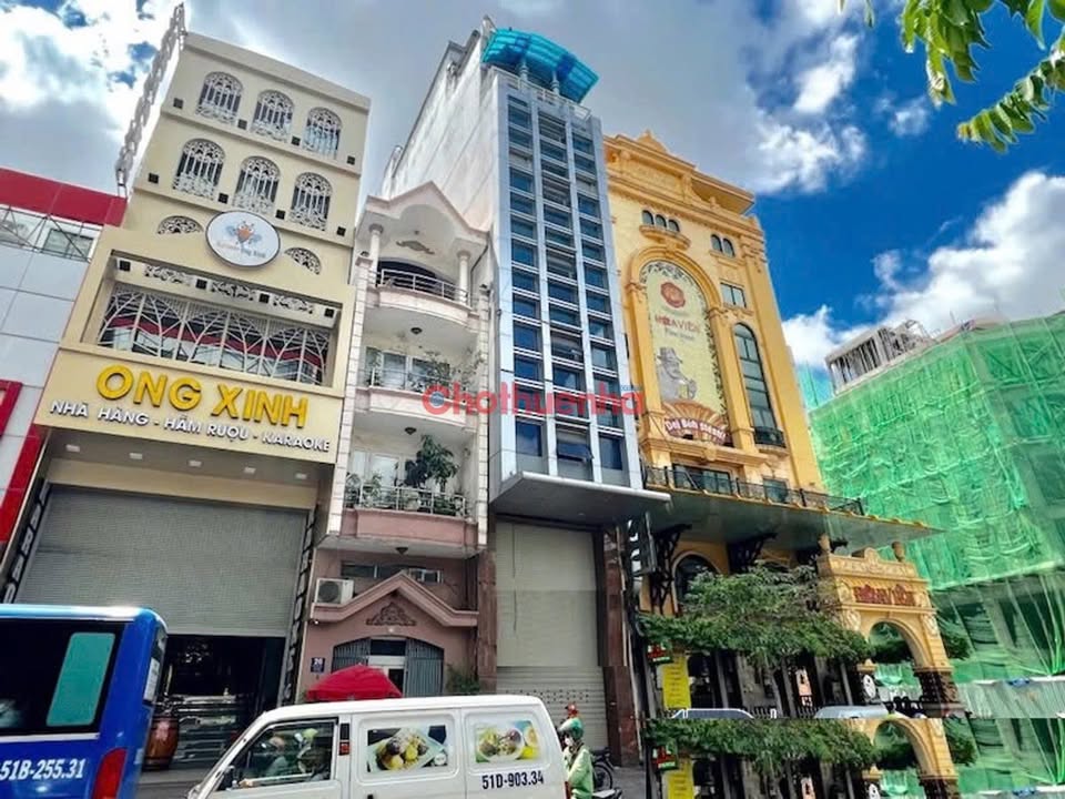 Nhà mặt tiền Phổ Quang, Tân Bình 135m² - Cho thuê giá tốt!