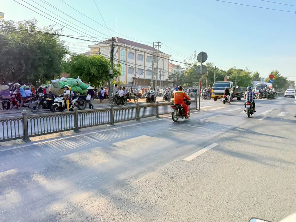 Đất thổ cư 130m² tại Ấp 1A, An Thạnh, Bến Lức - Giá chỉ 2.2 tỷ, chính chủ bán gấp!