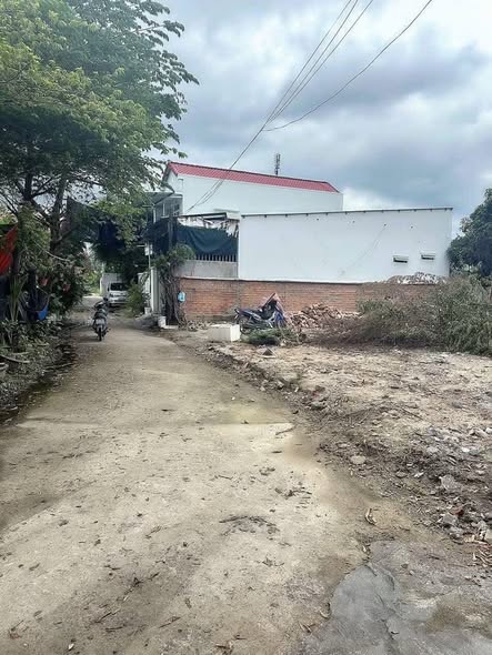 Đất nền Diên Toàn 91m² giá 1.45 tỷ - Vị trí đắc địa, tiện ích đầy đủ!