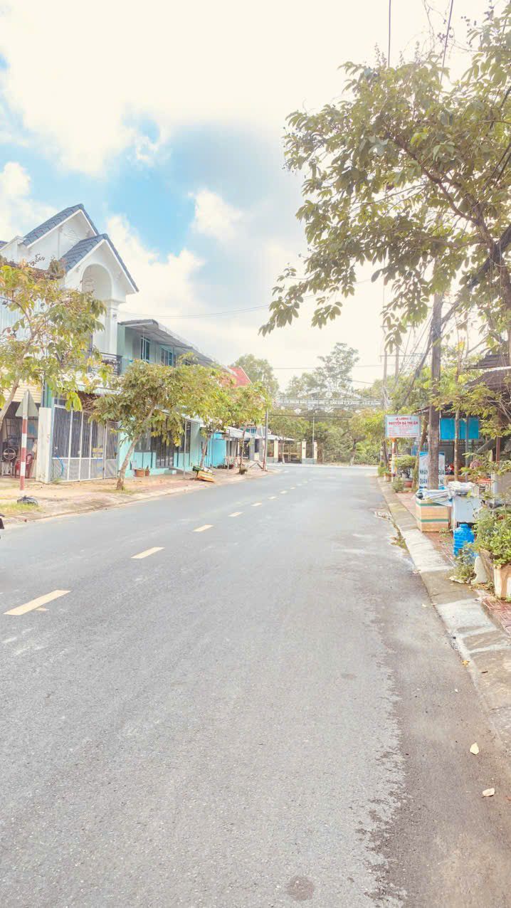 Đất mặt tiền đường Hồ Tùng Mậu, TP. Sa Đéc 102m² giá 2 tỷ - Cơ hội đầu tư tốt!