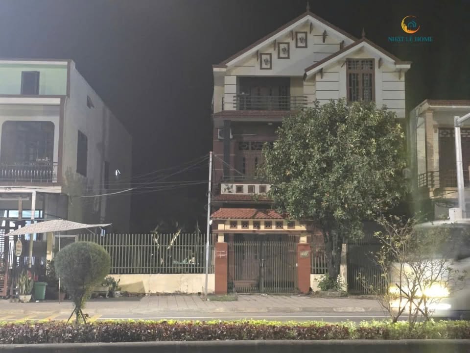 Nhà nguyên căn Phú Hải Đồng Hới 5 phòng ngủ - Full nội thất, giá thuê thỏa thuận!