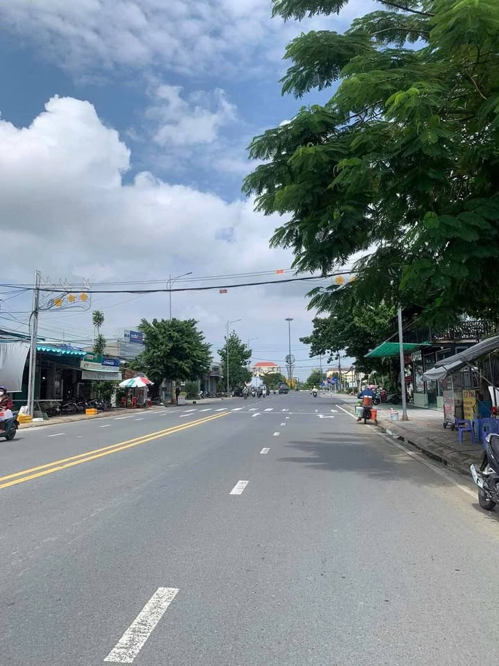 Đất nền Mạc Đĩnh Chi, Sóc Trăng 200m² giá 4.2 tỷ - Đầu tư sinh lời ngay!