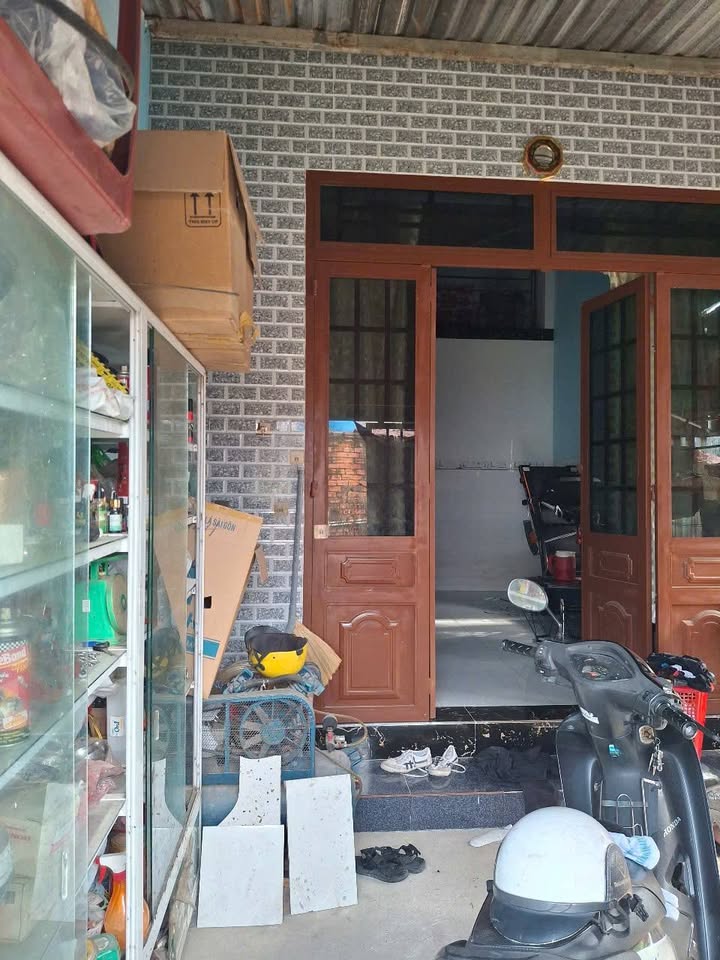 Nhà Hưng Định, Thuận An 85m² giá 2 tỷ - Gần chợ Chòm Sao!