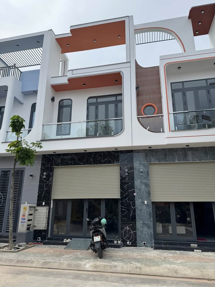 Nhà mới xây Tân Hiệp 70m² giá chỉ 500 triệu - Dọn vào ở ngay!