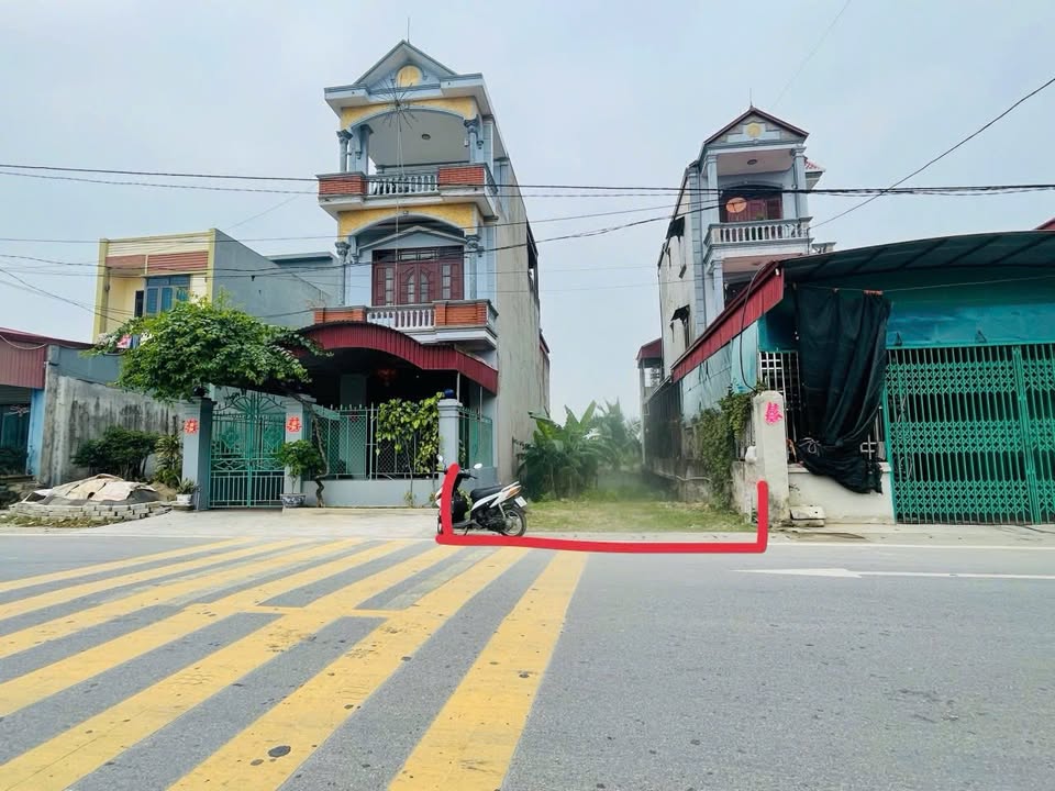 Đất nền Dân Chủ Hưng Hà 110m² giá 2 tỷ - Cơ hội đầu tư tốt!