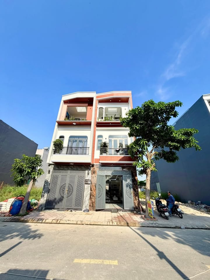 Nhà 1 Trệt 2 Lầu tại An Phú, Thủ Đức 66m² giá 4.6 tỷ - Sẵn sàng ở ngay!