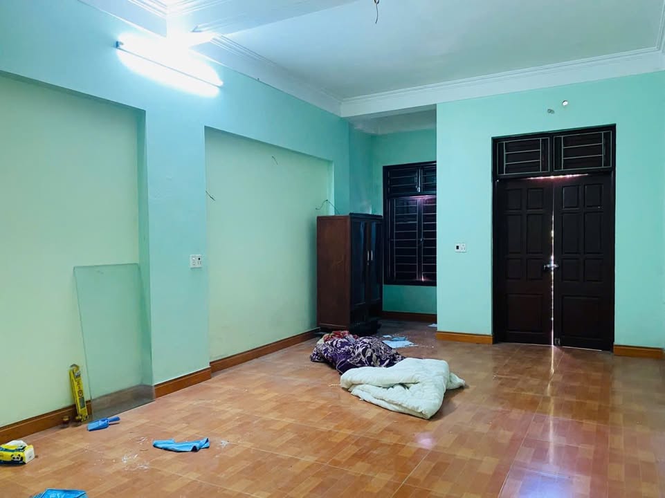 Nhà cho thuê đường Âu Cơ, phường Kinh Bắc, 81m² giá chỉ 18 triệu - Phù hợp làm văn phòng và hộ gia đình!