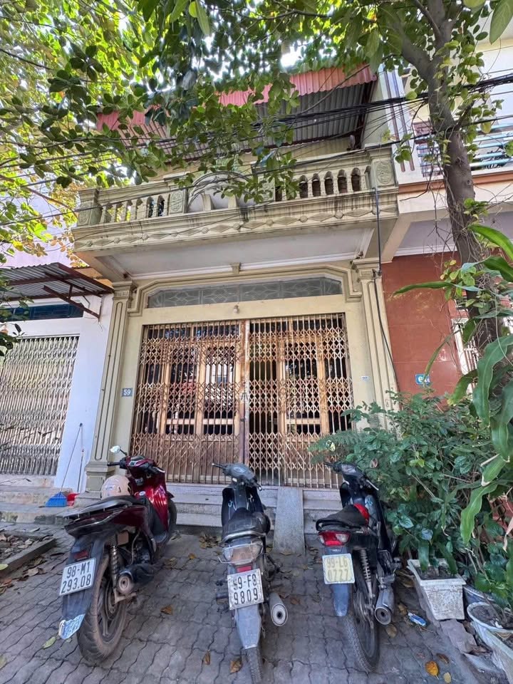 Nhà 2 tầng phố Nhồi, Võ Cường, Bắc Ninh 75m² giá 8 tỷ - Kinh doanh đắc địa!