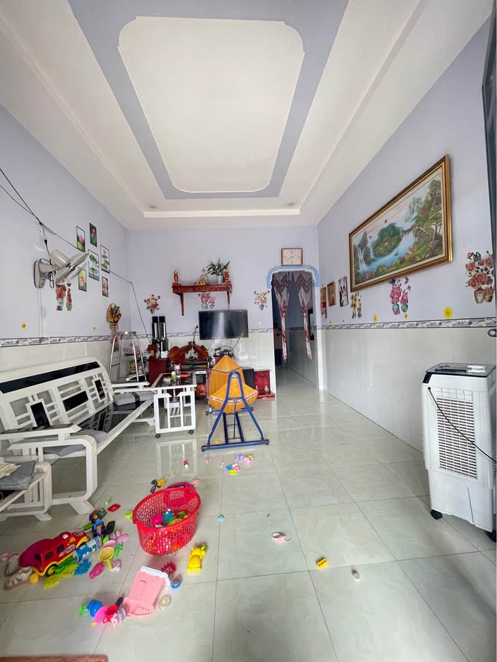 Nhà bán Tân Thiện, Đồng Xoài 88m² giá 850 triệu - Khu dân cư đông đúc