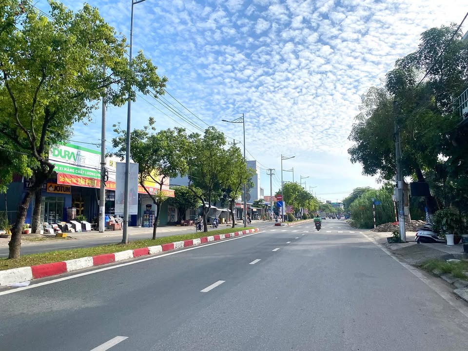 Đất nền mặt tiền đường Tôn Đức Thắng Bạc Liêu 111m² giá 2 tỷ - Cơ hội đầu tư tuyệt vời!