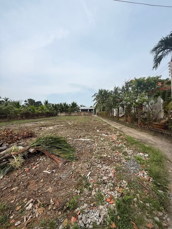 Đất nền Đạo Thạnh, Mỹ Tho 95m² giá 700 triệu - Thổ cư 100%, vị trí thuận lợi!