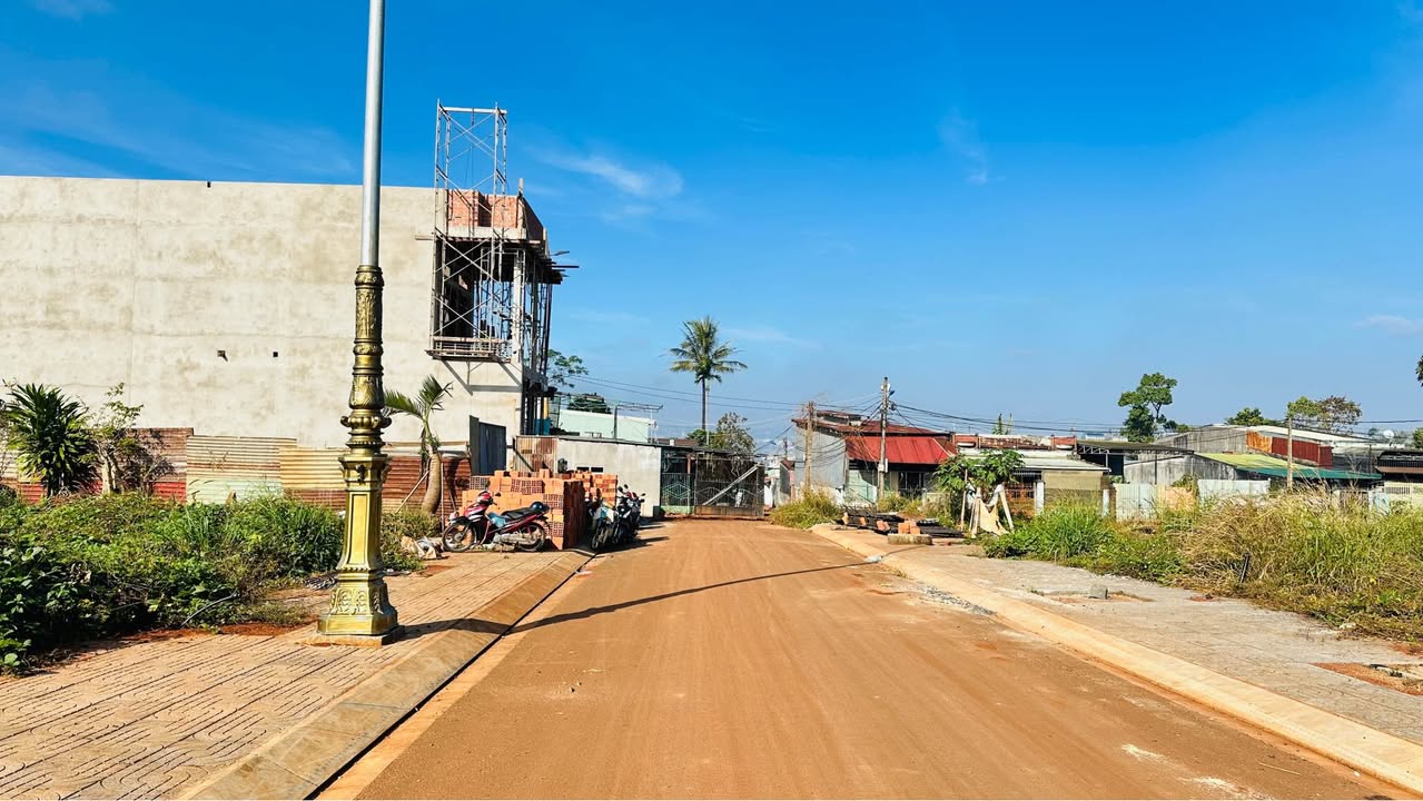 Đất nền dự án tái định cư Nguyễn Văn Linh, Pleiku 100m² giá 1.9 tỷ - Đầu tư sinh lời ngay!