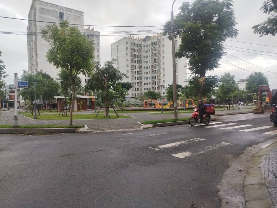 Đất đẹp 100m² đường Nguyễn Hữu Tiến, Cẩm Lệ - Giá 7 tỷ, kinh doanh thuận lợi!