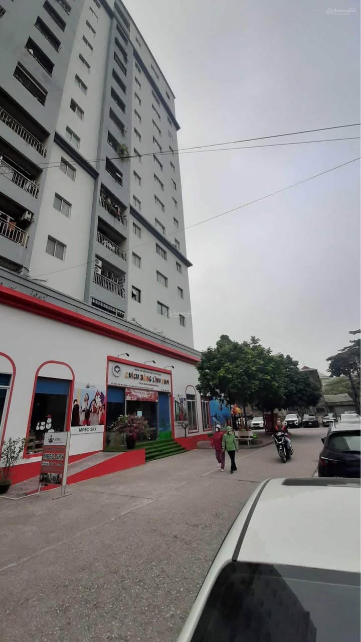 Căn hộ Chung Cư 3 Hàng Lĩnh Nam 77m² giá 5 tỷ - Thiết kế thông minh, sẵn sàng ở ngay!